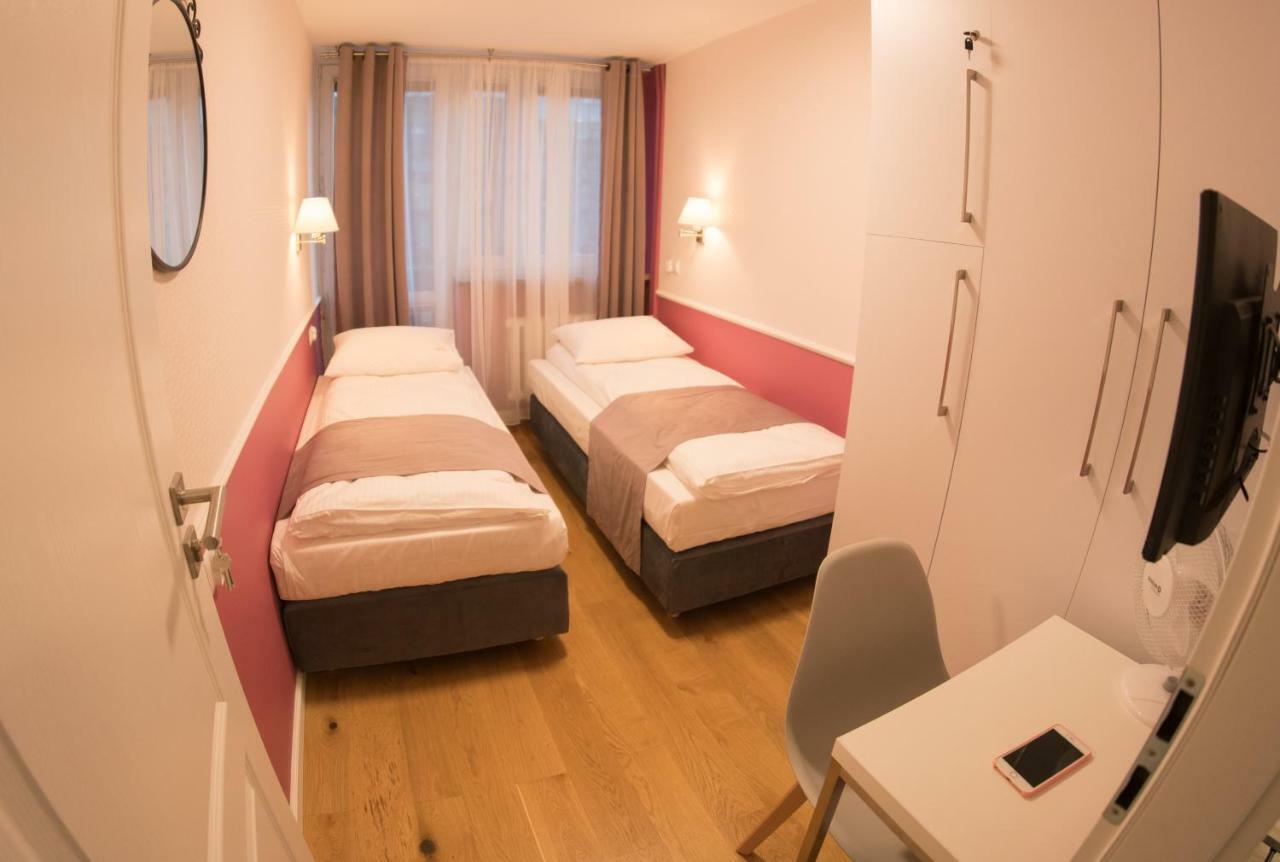 Apartament Hotel Grzybowska 9 바르샤바 외부 사진