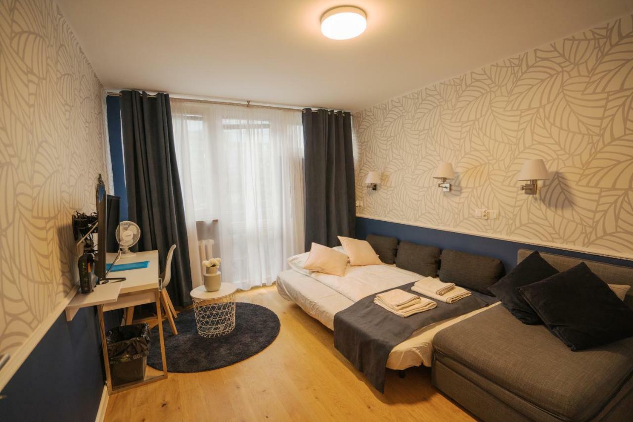 Apartament Hotel Grzybowska 9 바르샤바 외부 사진
