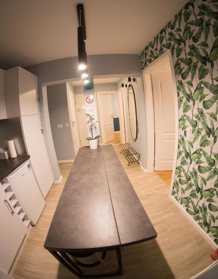 Apartament Hotel Grzybowska 9 바르샤바 외부 사진