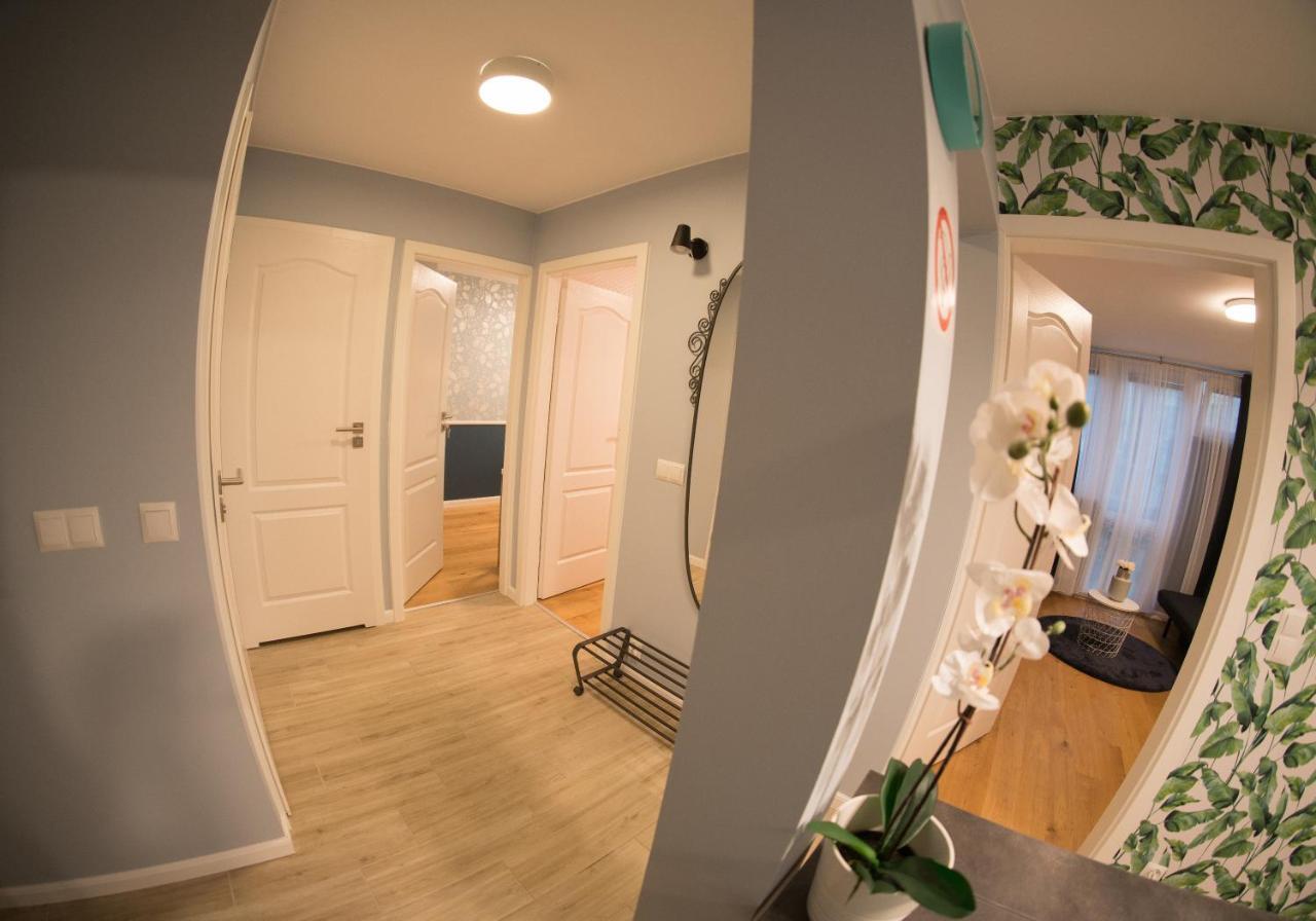 Apartament Hotel Grzybowska 9 바르샤바 외부 사진