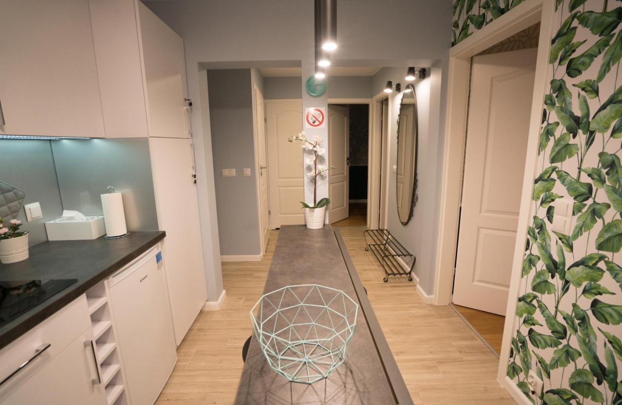 Apartament Hotel Grzybowska 9 바르샤바 외부 사진